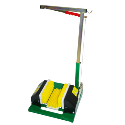 Nettoyeur de semelles et de tiges pour chaussures de travail